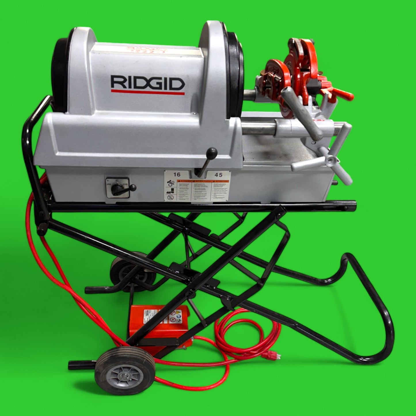 RIDGID 1822-I PIPE THREADER WITH 811 DIE HEAD,REAMER ,CUTTER AND FOOTSWITCH