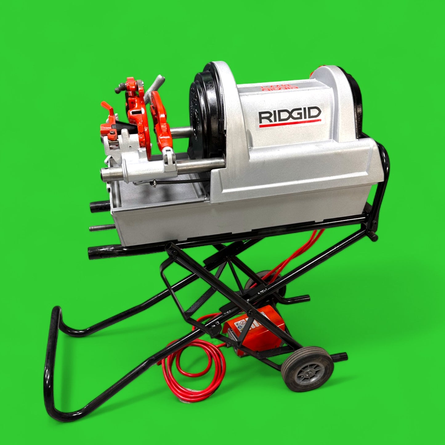 RIDGID 1822-I PIPE THREADER WITH 811 DIE HEAD,REAMER ,CUTTER AND FOOTSWITCH