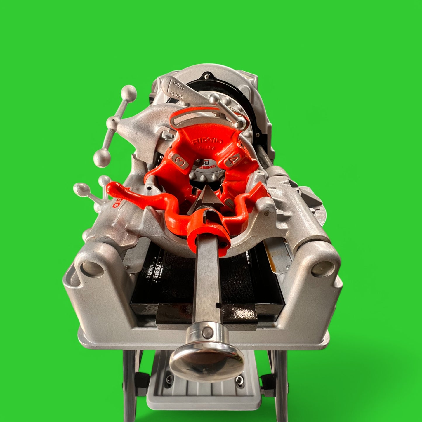 REFURBISHED RIDGID 535A PIPE THREADING MACHINE.