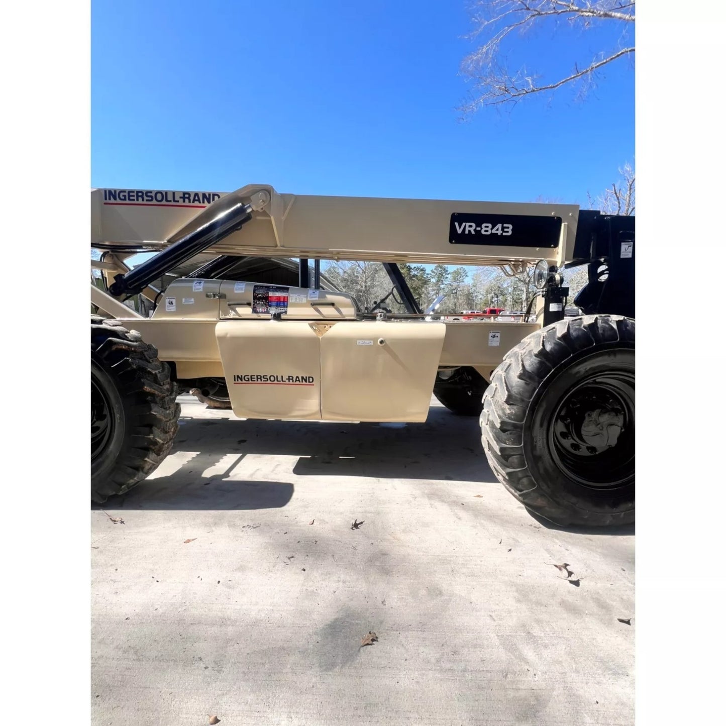 INGERSOLL-RAND TELEHANDLER VR-843