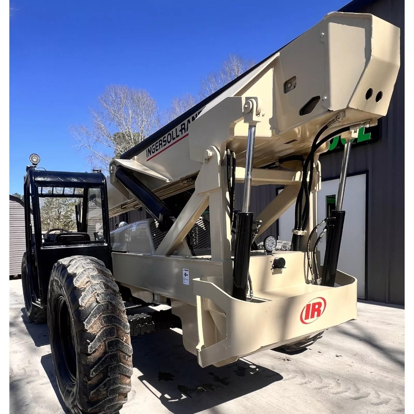 INGERSOLL-RAND TELEHANDLER VR-843